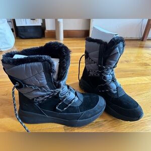 Timberland Black and Gray Quilted Winter Boots